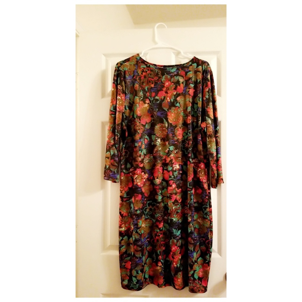 ***Plus Size Bodycon Midi Dress***